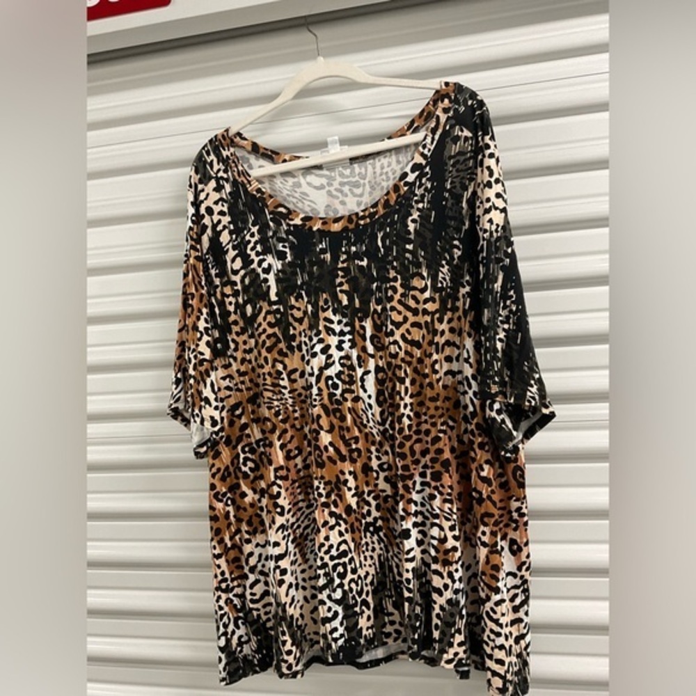 Oversized Leopard Print Women's Top Size XL